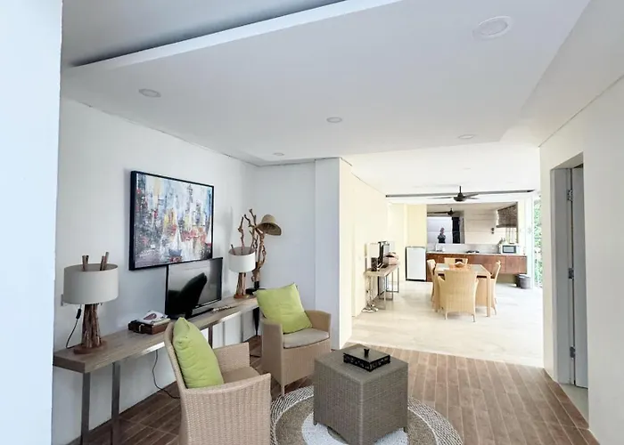 3 Bedroom Calla * ヌサドゥア